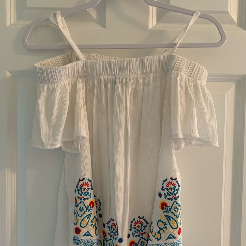 Off-Shoulder White Embroidered Summer Top